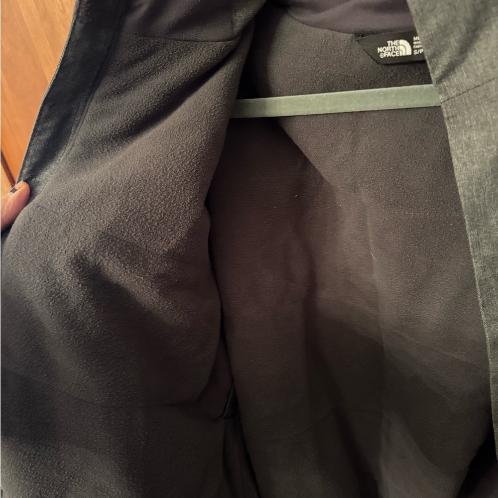 The North Face Men’s Hooded Softshell Jacket Fleece Lined Gray Size S - Picture 3 of 4